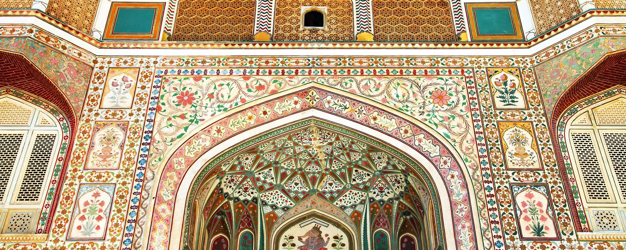 Architectural detail in Amber Fort, Jaipur, Rajasthan, India
